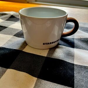 Starbucks by Kahla (made in Germany) 2010 chubby soft touch 14oz coffee mug